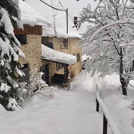 Les Means Bed & Breakfast Meolans-Revel Dış mekan fotoğraf