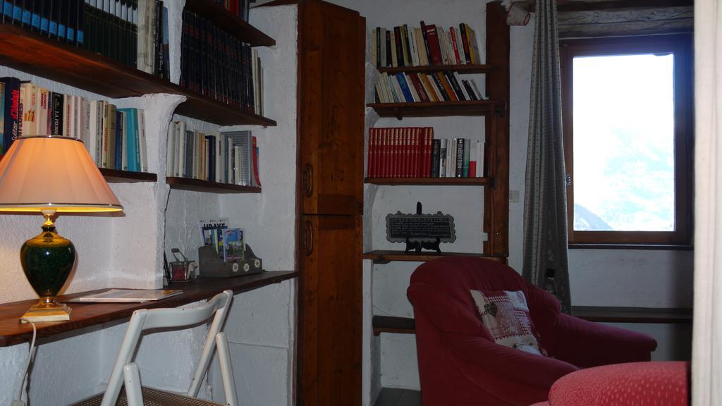 Les Means Bed & Breakfast Meolans-Revel Dış mekan fotoğraf
