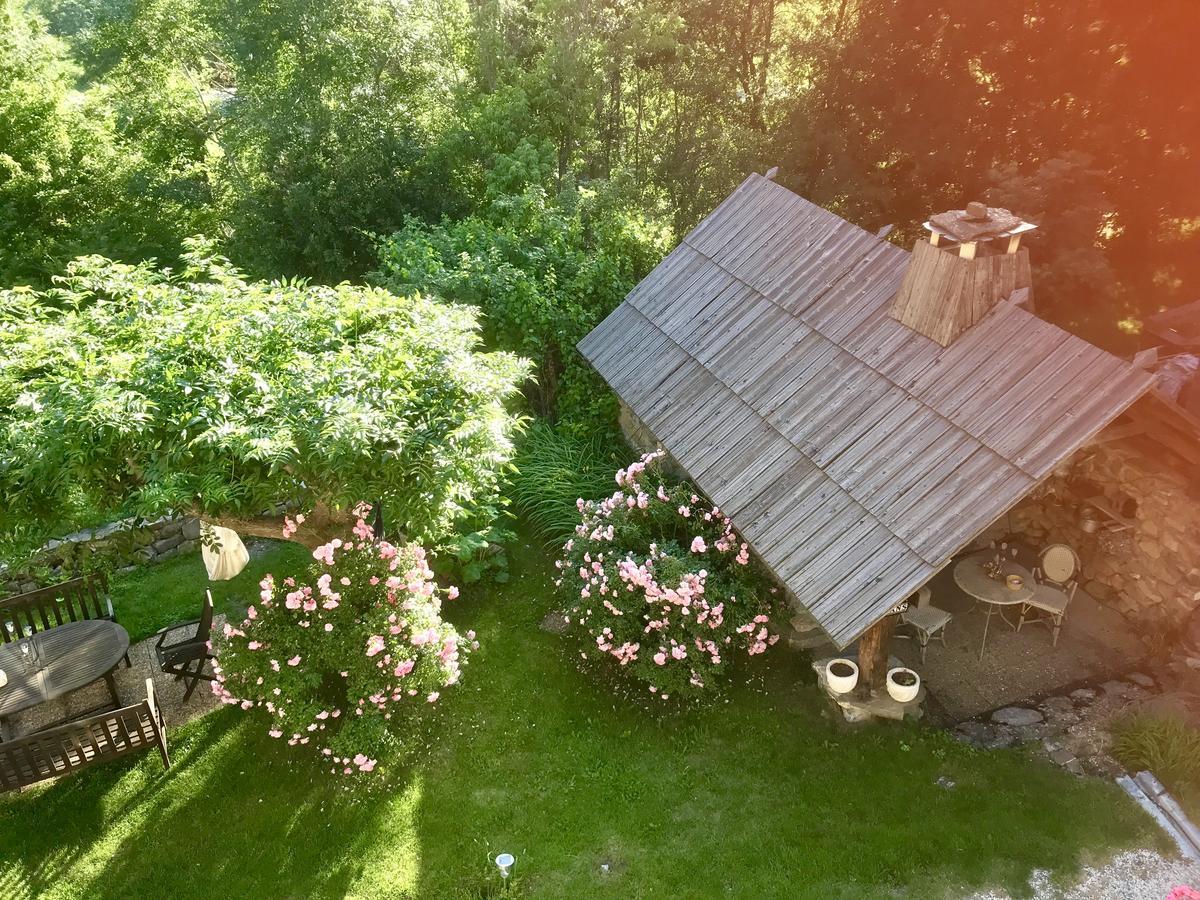 Les Means Bed & Breakfast Meolans-Revel Dış mekan fotoğraf